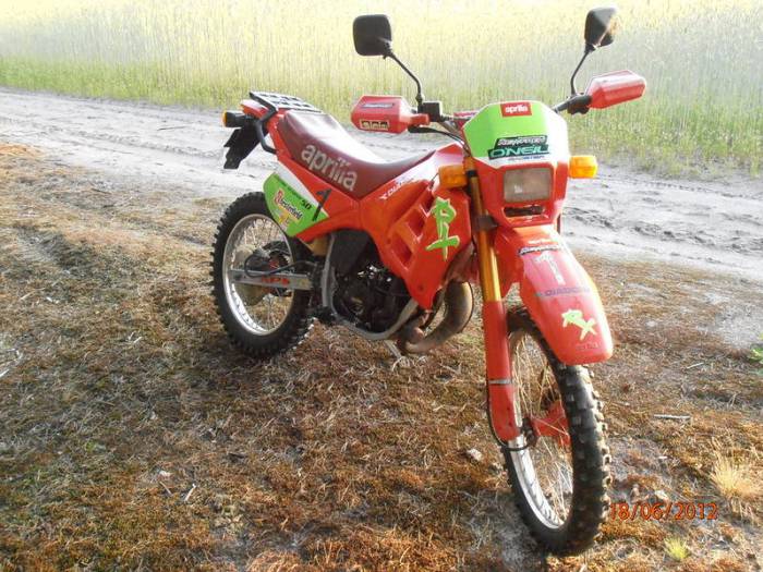 aprilia rx 50 sprzedam motocykl enduro. witam, sprzedam aprili rx50 z 1991r. jestem pierwszym wacicielem w kraju od 2003 r. motorek sprawny technicznie. wyposaony w dozownik oleju, ... >>  wojewdztwo mazowieckie nowy dwr mazowiecki motorrad verkaufen motorcycle sale. motorrad verkaufen motorcycle sale