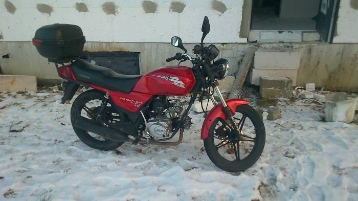 barton fighter 50/80 sprzedam motorower klasyczny. witam,sprzedam barton80 zarejestrowany na motorower.po wymianie oleju,tulejek na wahaczach,w zeszym roku wymieniony napd.stan silnika bdb,wiz.jak na zdiciu.zapraszam na jazde prbn.  wojewdztwo witokrzyskie ostrowiec w motorrad verkaufen motorcycle sale. motorrad verkaufen motorcycle sale
