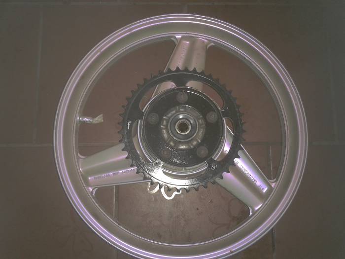 buell xb12 owiewka dolna,sterownik exup honda cbr600f1 felga tylna bdb stan lampy przednie fz600 fazer 2004 rok yamaha fzr600 94r kierownica,zegary suzuki bandit 1200 zaciski ... >> - sprzedam - wojewdztwo dolnolskie - wrocaw. motorrad verkaufen motorcycle sale