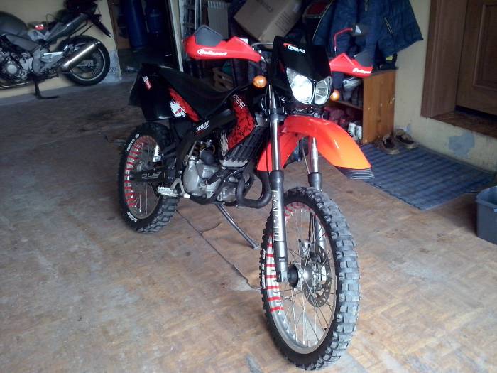 derbi senda sprzedam motorower enduro. witam ! sprzedam motorower derbi senda wersja x-treme z 2-suwowym silnikiem d50b0. w czerwcu 2015 roku został przeprowadzony remont silnika; - szlif ... >> województwo mazowieckie ciechanów motorrad verkaufen motorcycle sale. motorrad verkaufen motorcycle sale derbi senda sprzedam motorower enduro. witam ! sprzedam motorower derbi senda wersja x-treme z 2-suwowym silnikiem d50b0. w czerwcu 2015 roku został przeprowadzony remont silnika; - szlif ... >> województwo mazowieckie ciechanów motorrad verkaufen motorcycle sale. motorrad verkaufen motorcycle sale