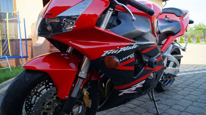 honda 954 sprzedam motocykl sportowy. motocykl w bardzo adnym stanie bezwypadkowy  wojewdztwo lskie chem lski motorrad verkaufen motorcycle sale. motorrad verkaufen motorcycle sale
