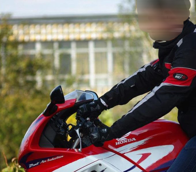 honda cbr 600 f3 sprzedam motocykl sportowy. motorek w perfekcyjnym stanie, w peni przygotowany do sezonu, zapraszam do obejrzenia na ywo - ok. czstochowy, strj i kask te ... >>  wojewdztwo lskie czstochowa motorrad verkaufen motorcycle sale. motorrad verkaufen motorcycle sale