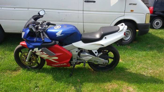 honda nsr j22 model 2001 zamiana sprzedam motocykl sportowy. oferuje swiezo sprowadzona honde nsr 125 flagowe malowanie oryginal bez wypadku model 2001 kpl dok po duzym serwisie wszystko sprawne na ... >> województwo wielkopolskie kepno motorrad verkaufen motorcycle sale. motorrad verkaufen motorcycle sale honda nsr j22 model 2001 zamiana sprzedam motocykl sportowy. oferuje swiezo sprowadzona honde nsr 125 flagowe malowanie oryginal bez wypadku model 2001 kpl dok po duzym serwisie wszystko sprawne na ... >> województwo wielkopolskie kepno motorrad verkaufen motorcycle sale. motorrad verkaufen motorcycle sale