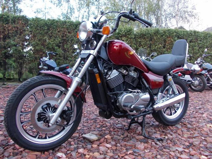 honda shadow vt 500 sprzedam motocykl chopper. sprzedam motocykl honda shadow vt 500 sprowadzony z holandii. stan idealny ! motocykl w piknym oryginalnym malowaniu.super prezent nawet pod ... >>  wojewdztwo maopolskie jawiszowice motorrad verkaufen motorcycle sale. motorrad verkaufen motorcycle sale
