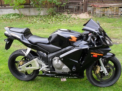 honda cbr 600 rr sprzedam motocykl sportowy. sprzedam honde cbr 600rr 2004r czarna , motor posiadam od 3 lat ,byl systematycznie serwisowany ale w tym roku zabraklo mi ... >>  wojewdztwo podlaskie bialystok motorrad verkaufen motorcycle sale. motorrad verkaufen motorcycle sale