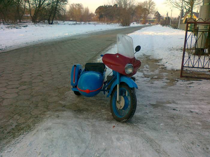 iz planeta sprzedam motocykl zabytkowy. sprzedam iz planeta z koszem 1971r. sprawny dokumenty rosyjskie!  wojewdztwo mazowieckie ostroka motorrad verkaufen motorcycle sale. motorrad verkaufen motorcycle sale