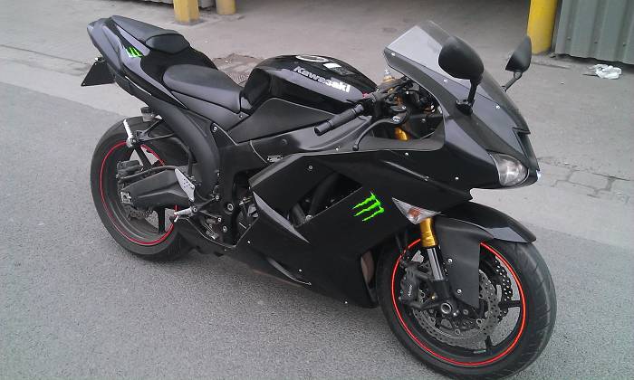 kawasaki zx6r nijna  sprzedam motocykl sportowy. witam, posiadam do sprzedania motor kawasaki zx-6r ninja z wydechem akrapovi i powercommander, kolor czarny, rok produkcji 2007,pierwsza rejestracja czerwiec 2008r. ... >>  wojewdztwo zachodniopomorskie szczecin motorrad verkaufen motorcycle sale. motorrad verkaufen motorcycle sale