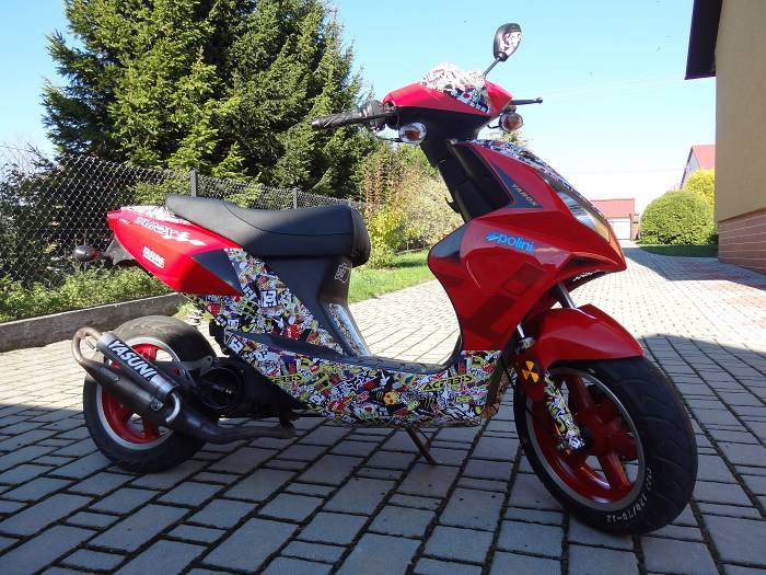 kingway yarox racing (nie aerox,piaggio,aprillia)  sprzedam motocykl skuter. witam !     przyszed czas , eby zamieni skuterek na co mocniejszego i oto mam do sprzedania skuter jakim jest kingway yarox ... >>  wojewdztwo maopolskie mogilno motorrad verkaufen motorcycle sale. motorrad verkaufen motorcycle sale