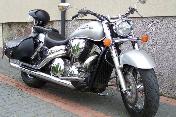 honda vtx 1300 retro sprzedam motocykl custom. sprzedam lub zamieni na bmw rt 1100 do 12000z. motocykl posiada sakwy,krawat,gone wydechy-stan jak na zdjciach:)  wojewdztwo mazowieckie ostroeka motorrad verkaufen motorcycle sale. motorrad verkaufen motorcycle sale