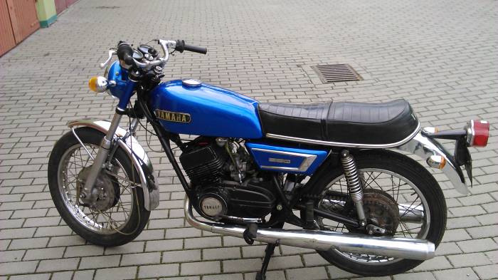 yamaha ds7 250 sprzedam motocykl zabytkowy. sprzedam zadban unikatow yamahe 250 ds7mao spotykan na rynku starych motocykli fajny ksek dla kolekcjonerw 2-suwuw z lat 70 motor jest ... >>  wojewdztwo dolnolskie lubin motorrad verkaufen motorcycle sale. motorrad verkaufen motorcycle sale