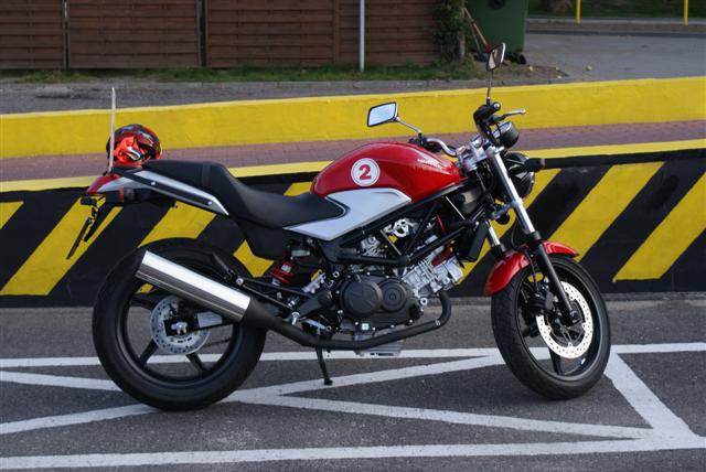 honda vtr 250 sprzedam motocykl sportowo-turystyczny. word w supsku odsprzeda motocykl honda vtr250, kolor czerwony, rok produkcji 2009, przebieg 10178 km, pojemno moc silnika 250 cm3 / ... >>  wojewdztwo pomorskie supsk motorrad verkaufen motorcycle sale. motorrad verkaufen motorcycle sale