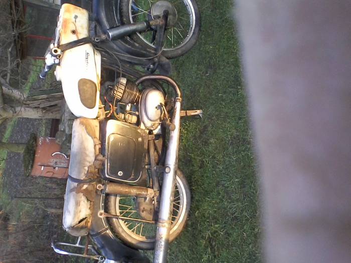 mz tropic 125 ccm sprzedam motocykl zabytkowy. sprzedam motocykl mz tropic 125ccm3 uszkodzony mae braki brak kierunkw kluczykw nie nachodzie  wojewdztwo maopolskie rabka-zdrj  motorrad verkaufen motorcycle sale. motorrad verkaufen motorcycle sale