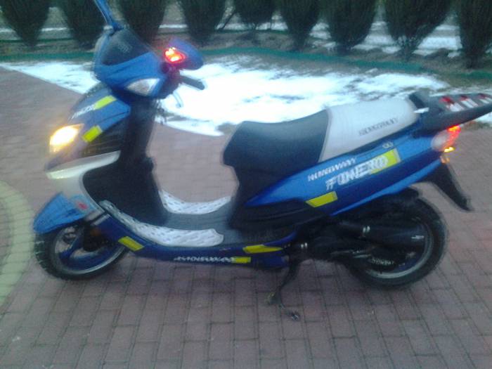 kingway foreno  sprzedam motorower skuter. sprzedam skuter stan bardzo dobry informacje pod tel 698521220 dua rama pojemnoc 80cm w kwitach 50  wojewdztwo lubelskie chelm motorrad verkaufen motorcycle sale. motorrad verkaufen motorcycle sale