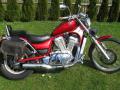 SUZUKI INTRUDER VS 800