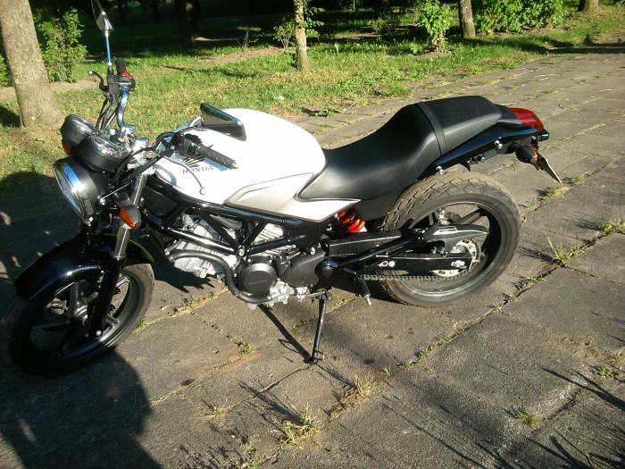 honda vtr 250  sprzedam motocykl sportowo-turystyczny. motocykl w 100 procentach sprawny, pierwszy waciciel ksika serwisowa, alarm z blokad koa, zadbany przegld czerwiec 2016 oc czerwiec 2016  wojewdztwo pomorskie supsk motorrad verkaufen motorcycle sale. motorrad verkaufen motorcycle sale