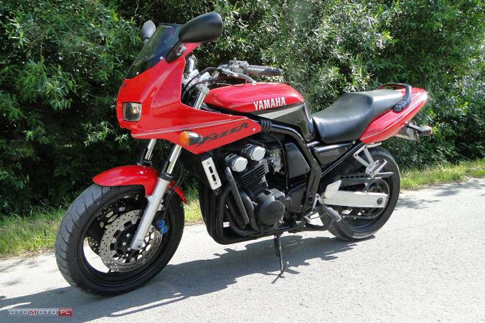 yamaha fazer  sprzedam motocykl sportowo-turystyczny. sprzedam lub zamieni yamahe fazer 600 stan bdb na fiata stilo peugeot 307 alfa 147 lub inne ,moe by uszkodzony ... >>  wojewdztwo podkarpackie rzeszw motorrad verkaufen motorcycle sale. motorrad verkaufen motorcycle sale