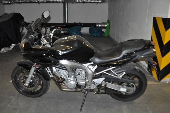 yamaha fz6 fazer sprzedam motocykl sportowo-turystyczny. yamaha fz6 fazer  rok prod 2005 przebieg 4150 km kolor czarny / srebrny motocykl garaowany. nowy akumulator. motocykl bezwypadkowy, zadbany, sporadycznie uytkowany. sprawny technicznie. ... >>  wojewdztwo mazowieckie warszawa motorrad verkaufen motorcycle sale. motorrad verkaufen motorcycle sale